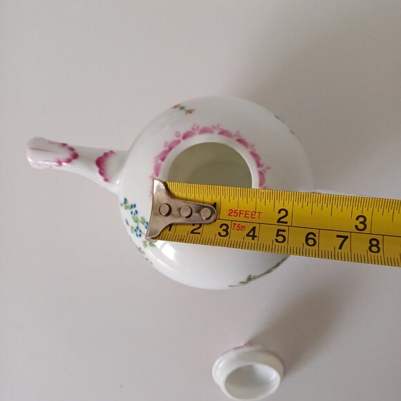 Gorgeous 1985 Franklin Mint HOCHST Fine Porcelain Mini 3.5" Teapot - Picture 10 of 12